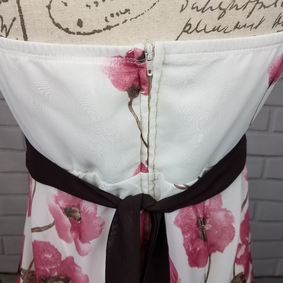 Studio Y Strapless Ivory Roses Top - Picture 4 of 5